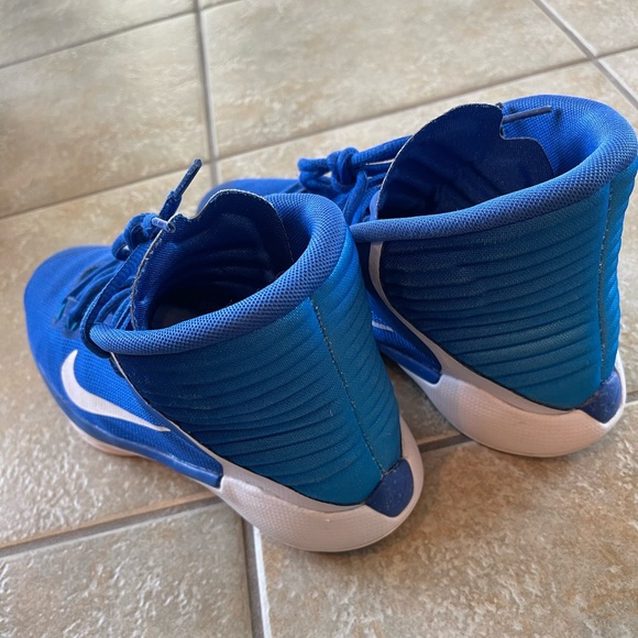 NIKE BOYS Lightweight Dual Fusion High Too Sneaker - Picture 6 of 10